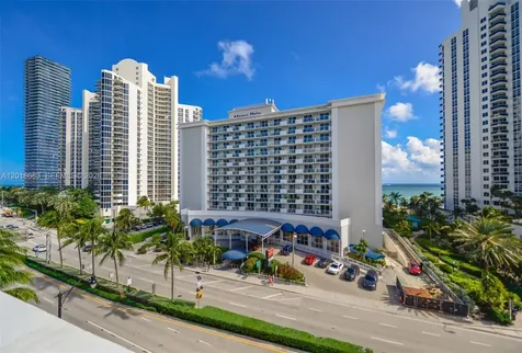 19201 Collins Avenue Sunny Isles Beach FL 33160