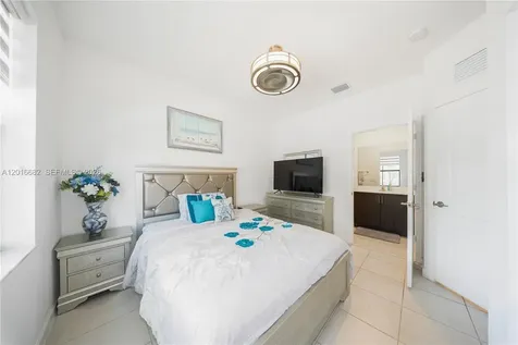 18236 SW 148th Road Miami FL 33187