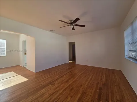 781 SW 11th Street Miami FL 33129