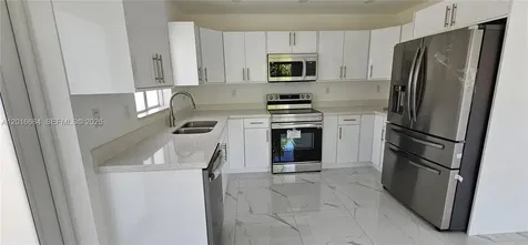 233 NW 3rd Avenue Florida City FL 33034