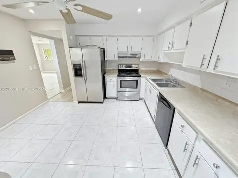 8670 Bridle Path Court Davie FL 33328