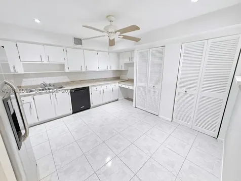 8670 Bridle Path Court Davie FL 33328