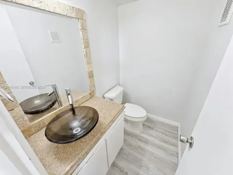8670 Bridle Path Court Davie FL 33328