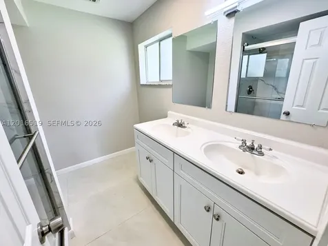 8670 Bridle Path Court Davie FL 33328