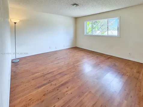 8670 Bridle Path Court Davie FL 33328