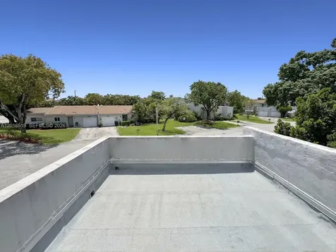 8670 Bridle Path Court Davie FL 33328