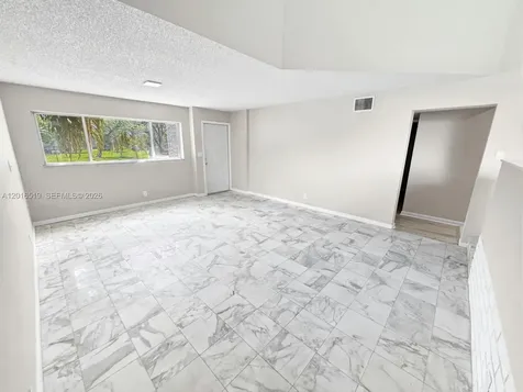 8670 Bridle Path Court Davie FL 33328