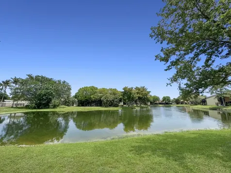 8670 Bridle Path Court Davie FL 33328