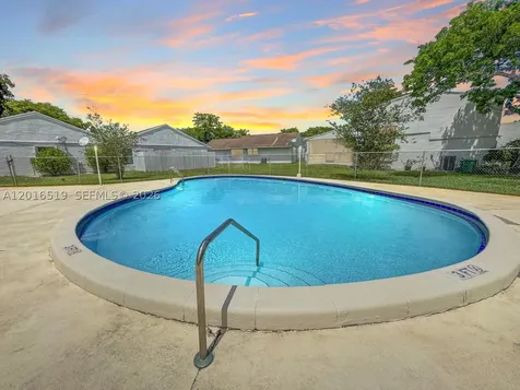 8670 Bridle Path Court Davie FL 33328