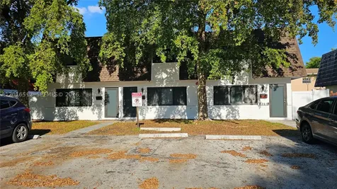 2260 NW 59th Way Lauderhill FL 33313