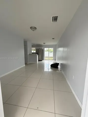 2121-2125 NW 72nd Street Miami FL 33147