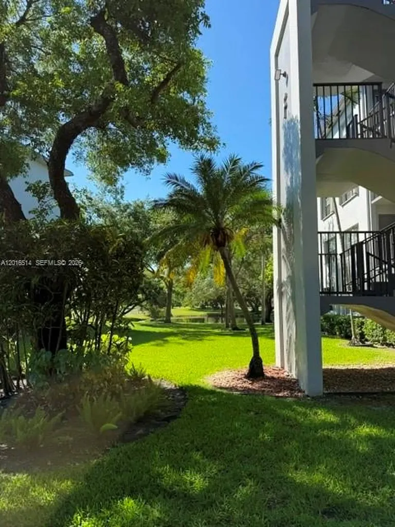 400 SW 134th Way Pembroke Pines FL 33027