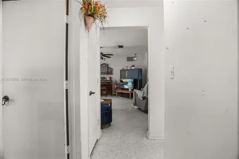 7509 Garfield Street Hollywood FL 33024