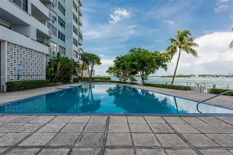 3 Island Avenue Miami Beach FL 33139