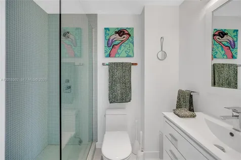 3 Island Avenue Miami Beach FL 33139
