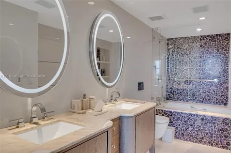 3 Island Avenue Miami Beach FL 33139