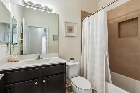284 SE 37th Terrace Homestead FL 33033