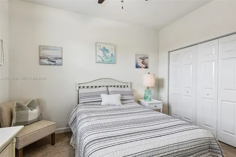 284 SE 37th Terrace Homestead FL 33033