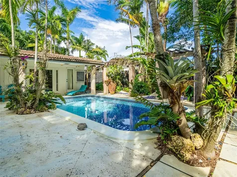 1930 NW 32nd Court Oakland Park FL 33309