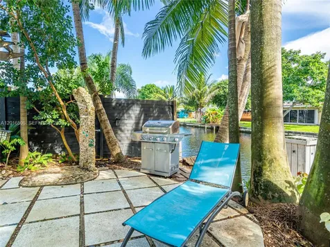 1930 NW 32nd Court Oakland Park FL 33309