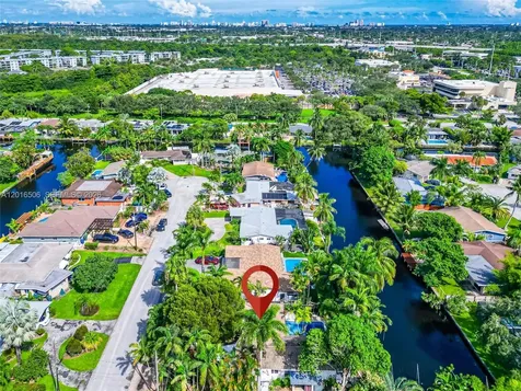 1930 NW 32nd Court Oakland Park FL 33309