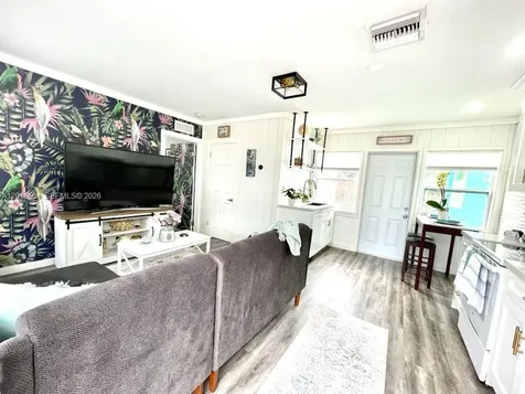 1218 N 24th Avenue Hollywood FL 33020