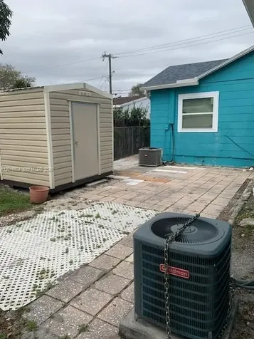 1218 N 24th Avenue Hollywood FL 33020