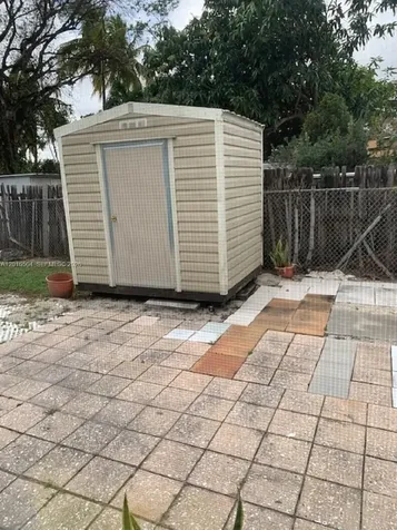 1218 N 24th Avenue Hollywood FL 33020