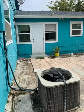 1218 N 24th Avenue Hollywood FL 33020