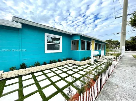 1218 N 24th Avenue Hollywood FL 33020