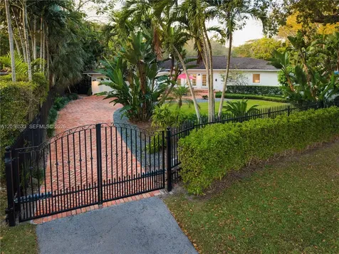 600 San Lorenzo Avenue Coral Gables FL 33146