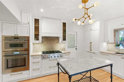 600 San Lorenzo Avenue Coral Gables FL 33146