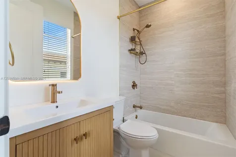 61 Via Floresta Drive Boca Raton FL 33487