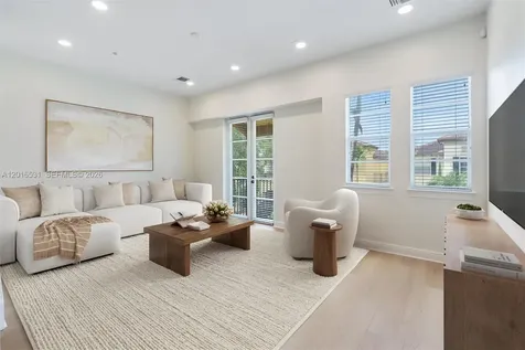 61 Via Floresta Drive Boca Raton FL 33487