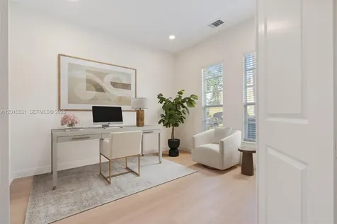 61 Via Floresta Drive Boca Raton FL 33487