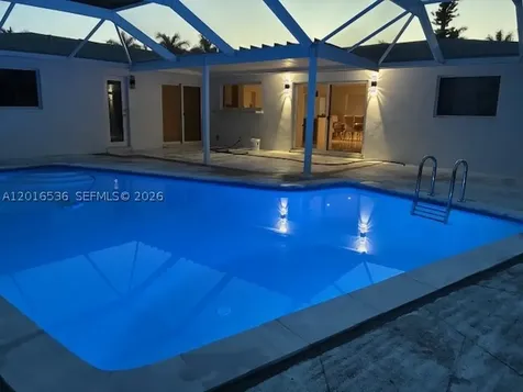 1212 SE 43rd Terrace Cape Coral FL 33904