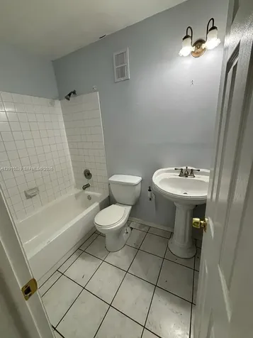 10329 NW 11th Street Pembroke Pines FL 33026
