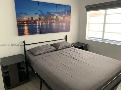 1450 Meridian Avenue Miami Beach FL 33139