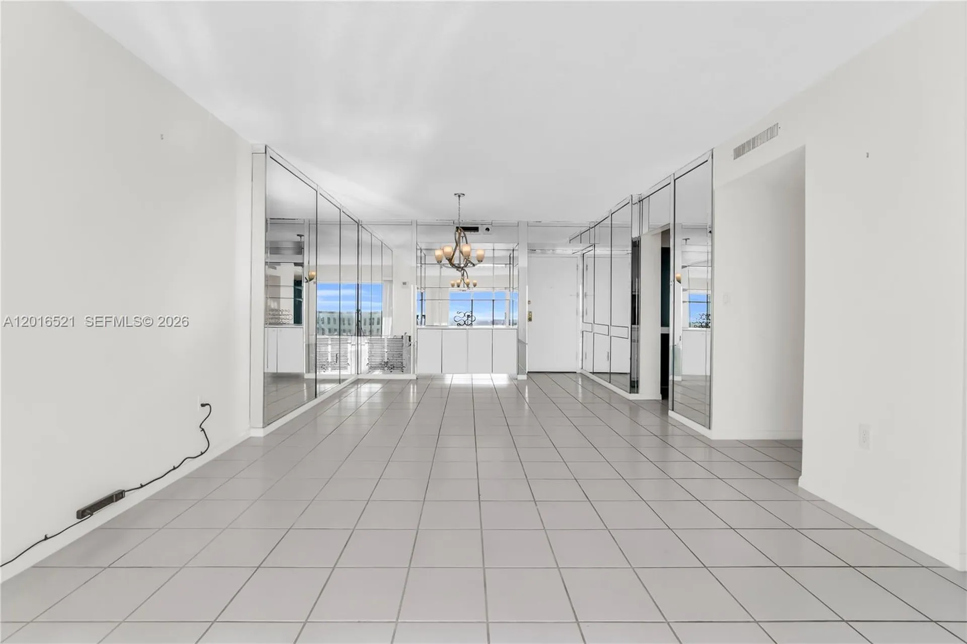 4001 Hillcrest Drive Hollywood FL 33021