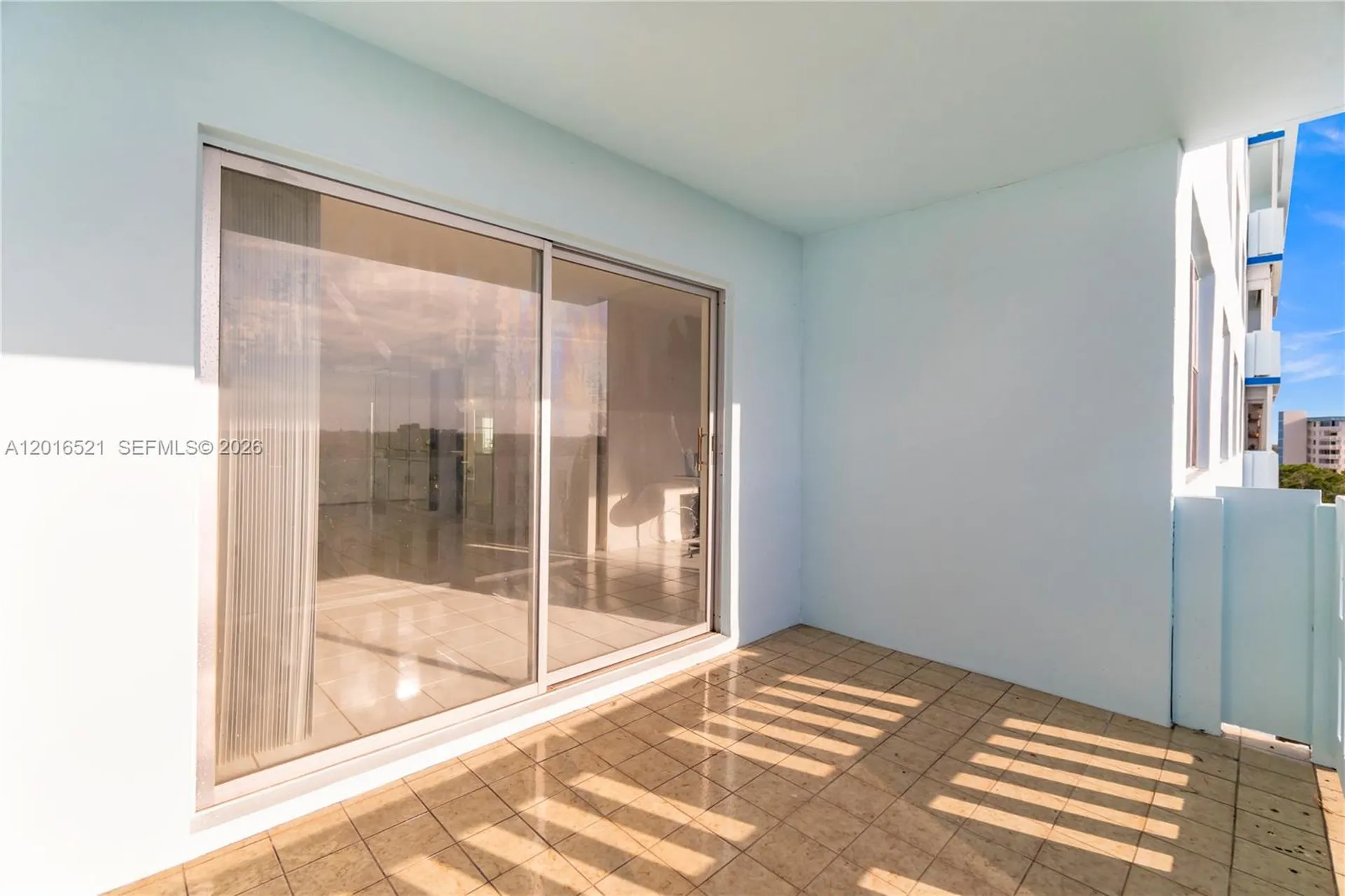 4001 Hillcrest Drive Hollywood FL 33021