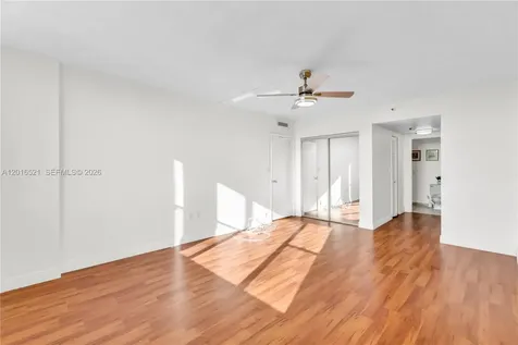 4001 Hillcrest Drive Hollywood FL 33021