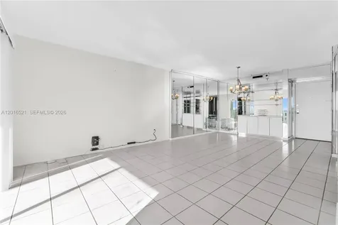4001 Hillcrest Drive Hollywood FL 33021