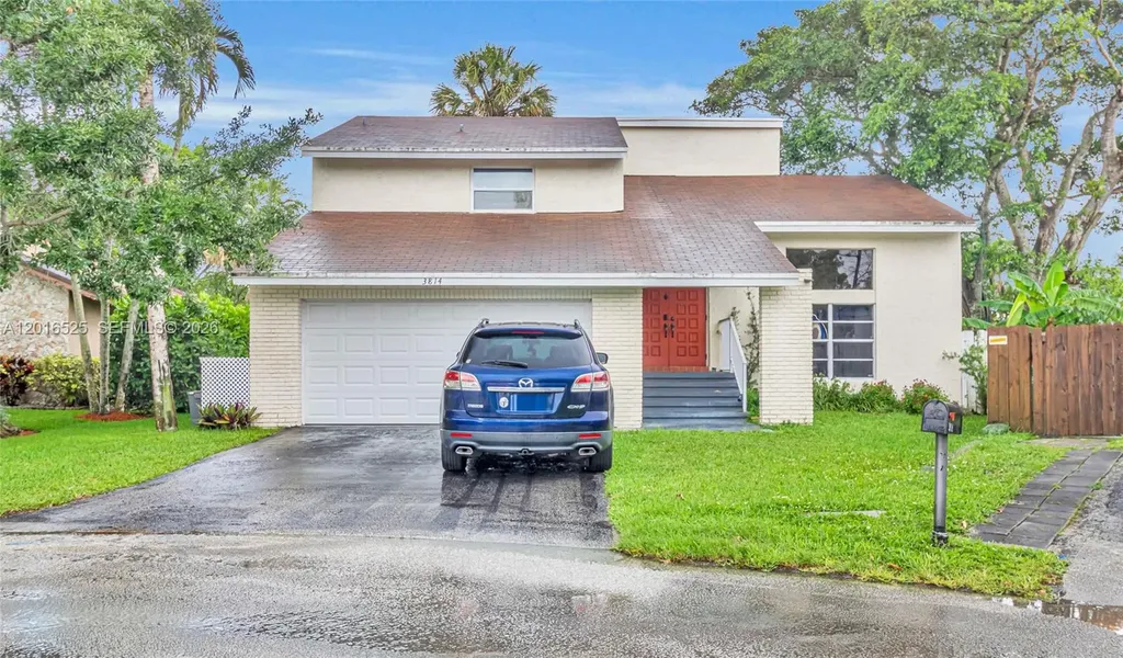 3814 NW 73rd Way Coral Springs FL 33065