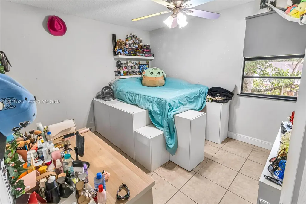 3814 NW 73rd Way Coral Springs FL 33065