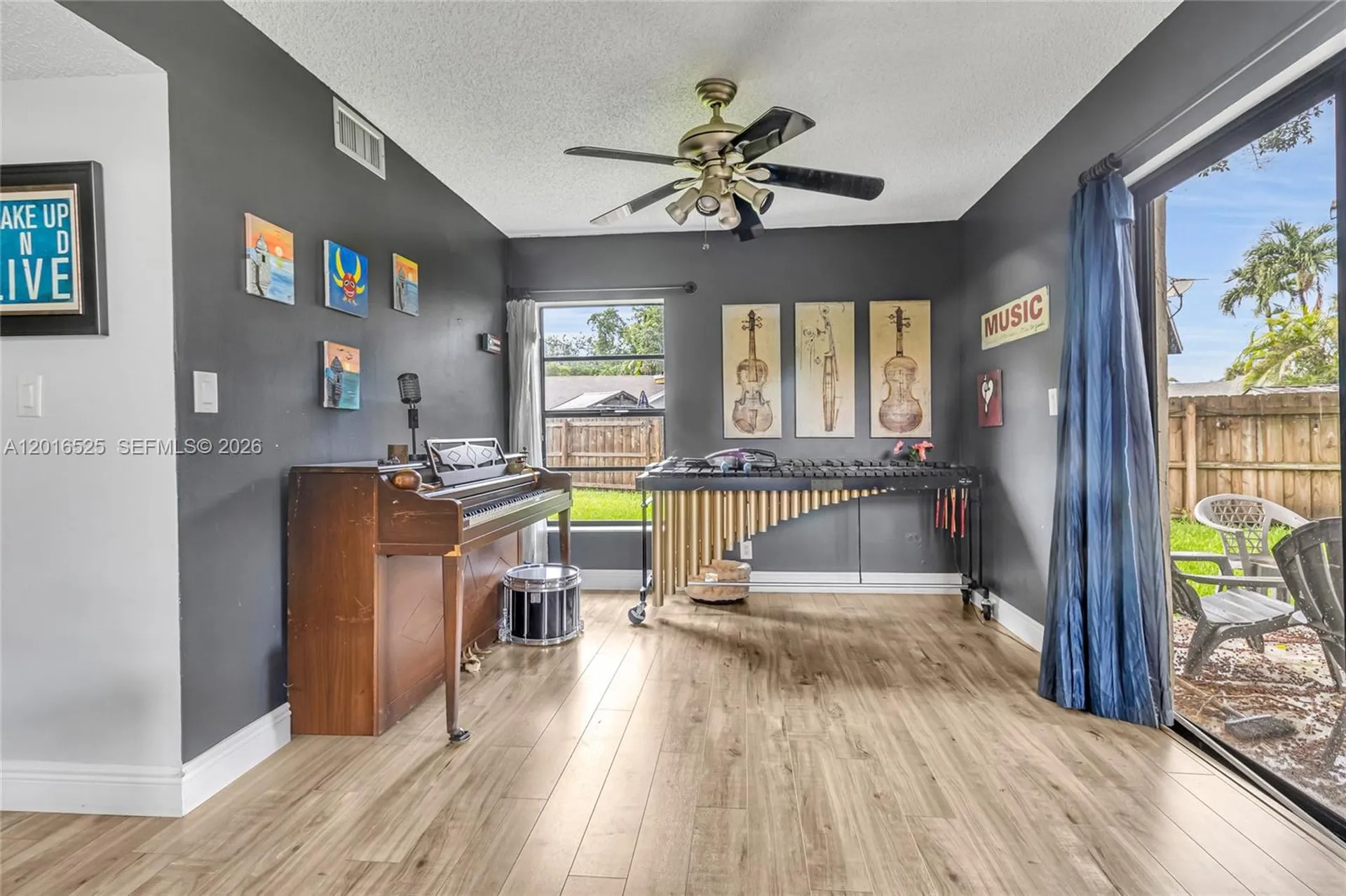 3814 NW 73rd Way Coral Springs FL 33065