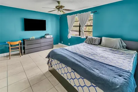 3814 NW 73rd Way Coral Springs FL 33065