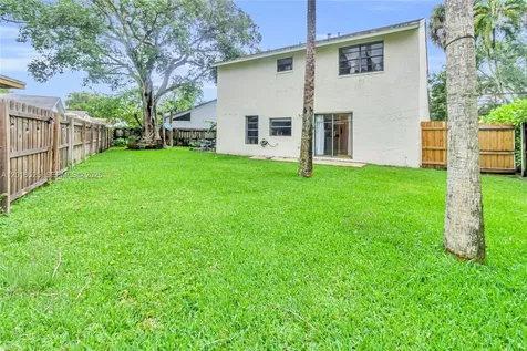 3814 NW 73rd Way Coral Springs FL 33065