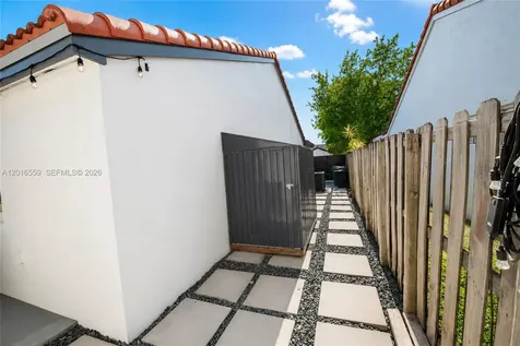 17601 SW 138th Court Miami FL 33177