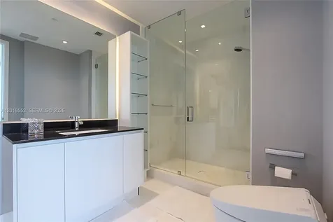 18555 Collins Avenue Sunny Isles Beach FL 33160
