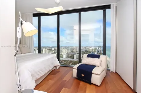 18555 Collins Avenue Sunny Isles Beach FL 33160